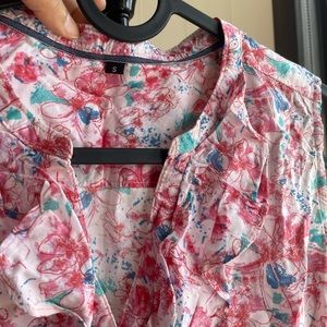 Women spring top size:S
